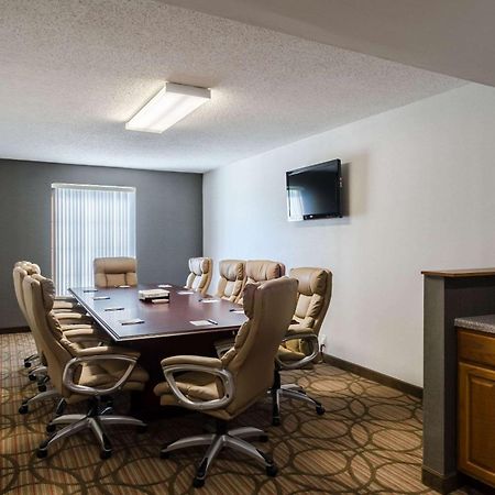 Comfort Inn Randolph-Boston Екстер'єр фото