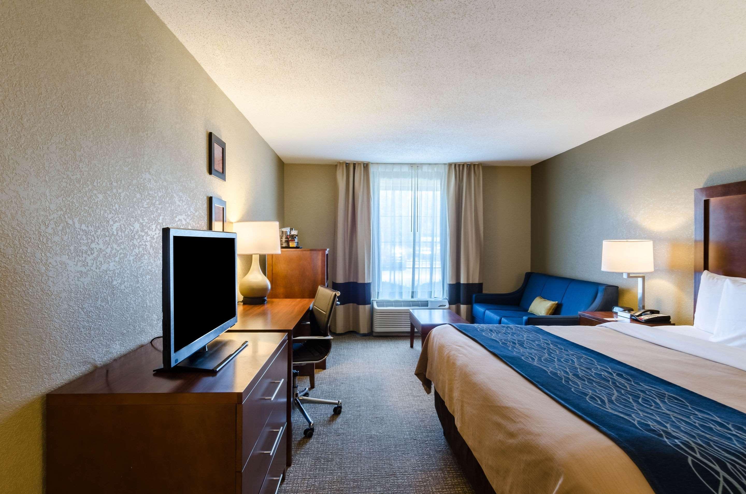 Comfort Inn Randolph-Boston Екстер'єр фото